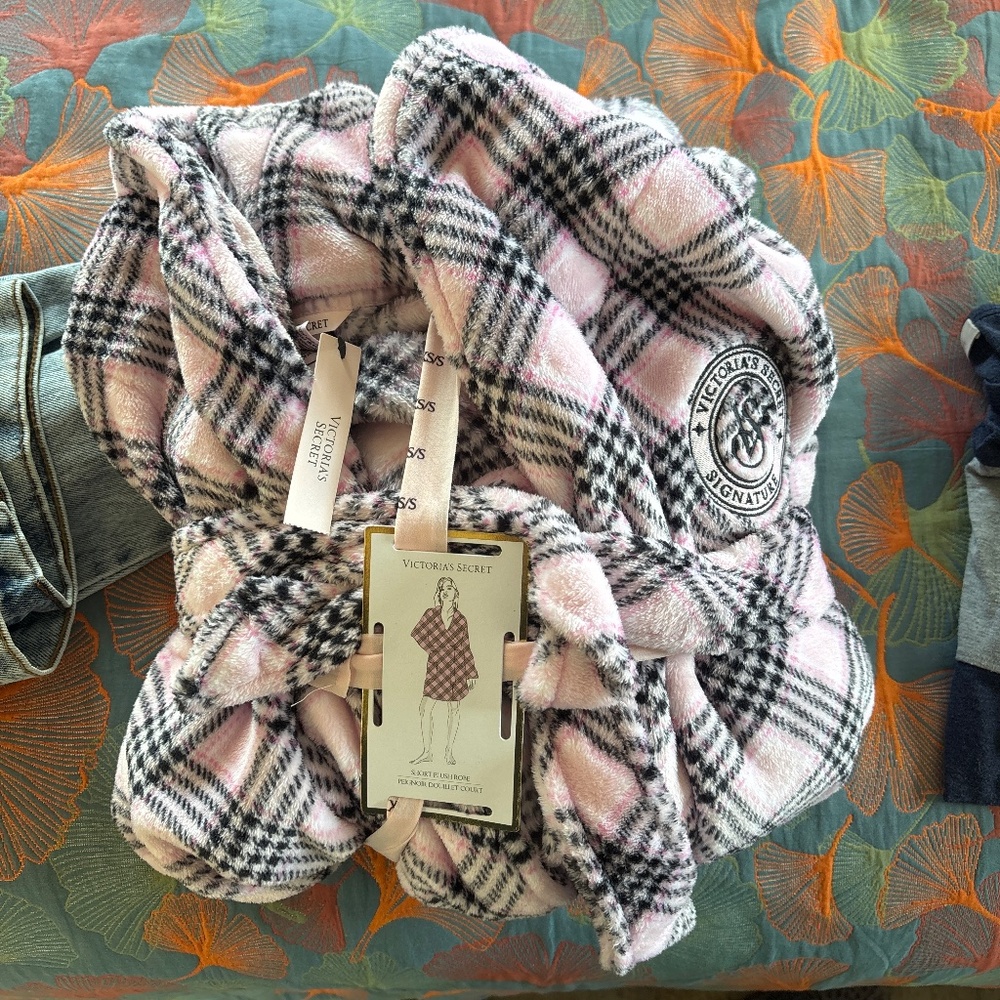 Victoria secret robe